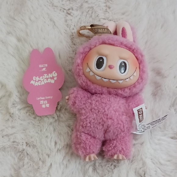 (Lychee Berry) Authentic Pop Mart Exciting Macaron Labubu - Open Box - Picture 14 of 17